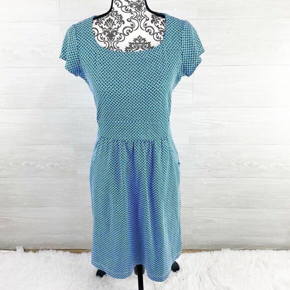 J. McLaughlin Crosshatch Scoop Neck Stretch Fit & Flare Midi Dress - Picture 1 of 10